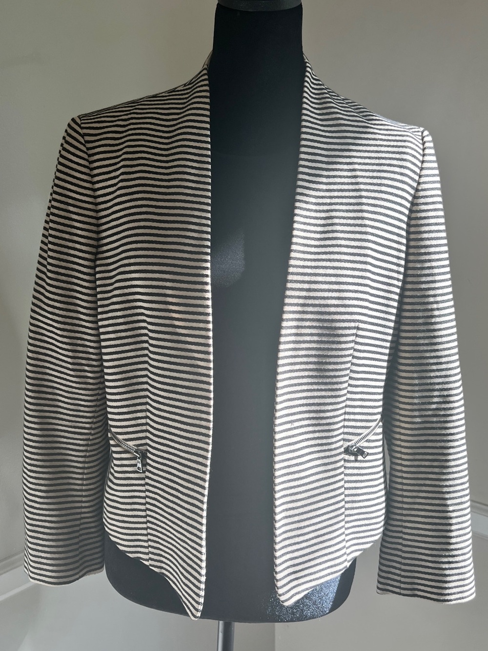 Ann Taylor Black and White Striped Open-Front Blazer